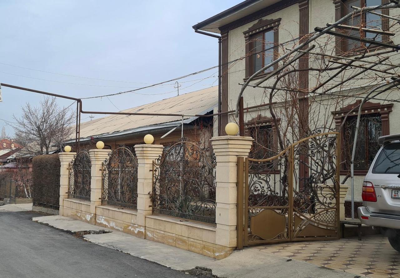 Hostel Sultan Saray Osch Exterior foto
