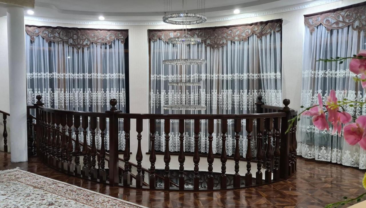 Hostel Sultan Saray Osch Exterior foto