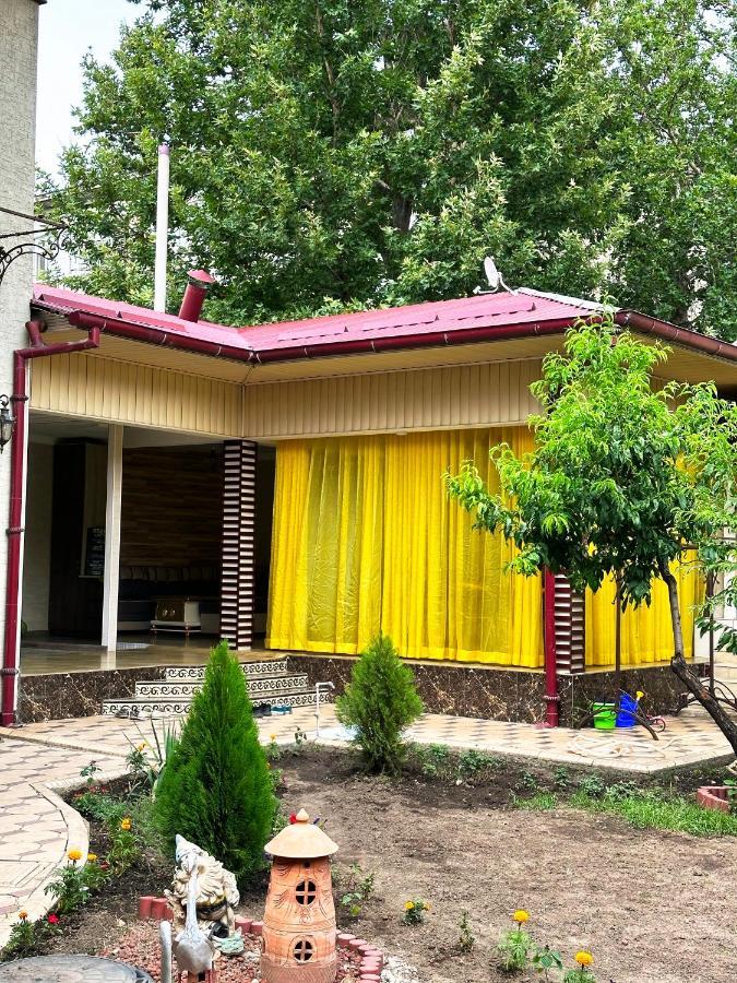 Hostel Sultan Saray Osch Exterior foto