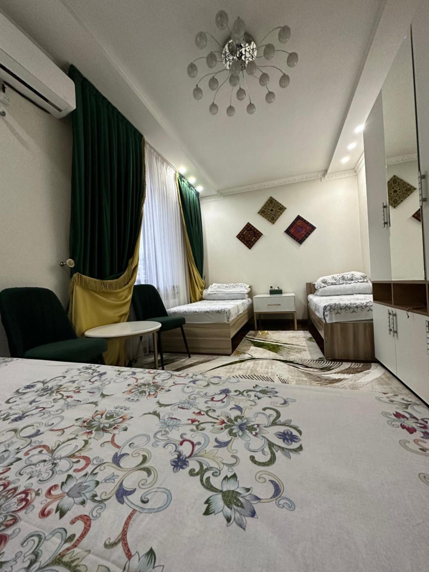 Hostel Sultan Saray Osch Exterior foto