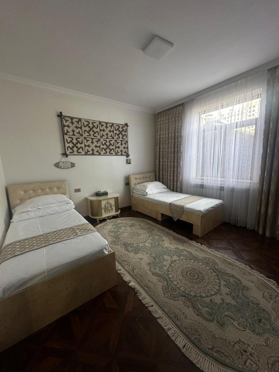 Hostel Sultan Saray Osch Exterior foto