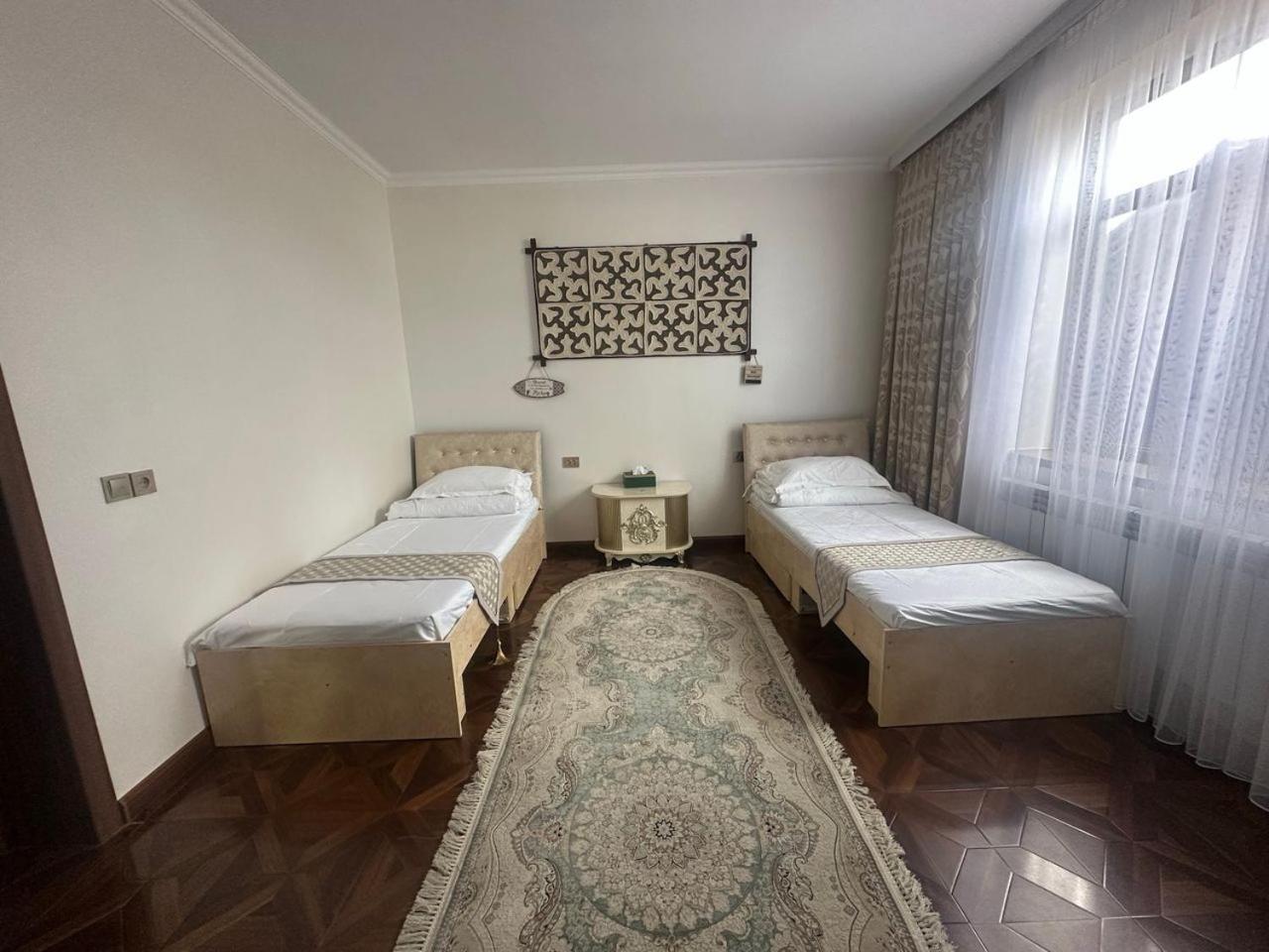 Hostel Sultan Saray Osch Exterior foto
